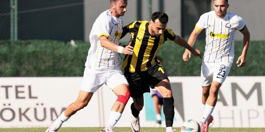 TFF  3 Lig: Aliağaspor FK: 1- Küçükçekmece Sinop Spor: 1