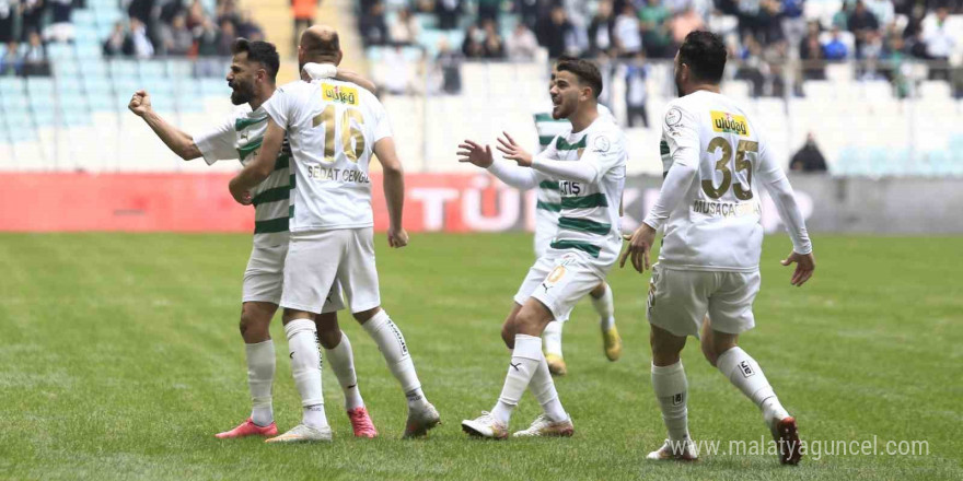 TFF 3. Lig: Bursaspor: 3 - Bulvarspor: 0