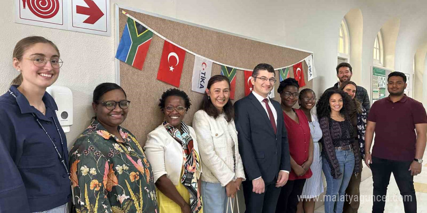 TİKA’dan Güney Afrika’daki Stellenbosch Üniversitesine ekipman desteği