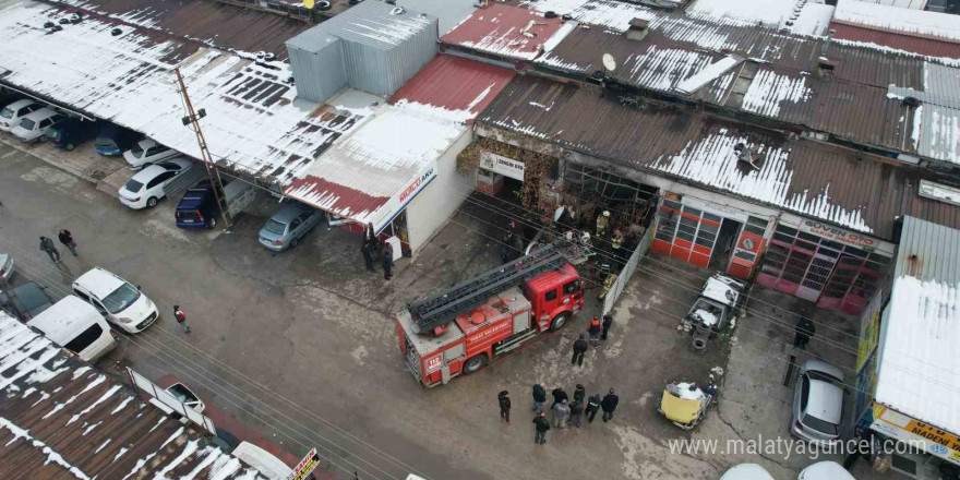 Tokat’ta kaportacı dükkanında korkutan yangın