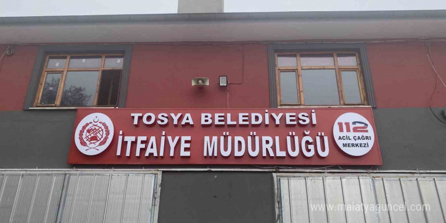 Tosya itfaiyesi bir yılda 31 bina yangınına müdahale etti