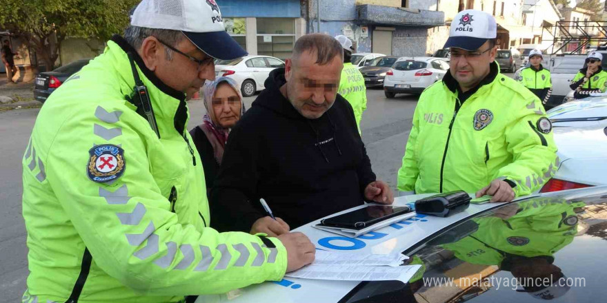 Trafik cezasından kurtulmak için 