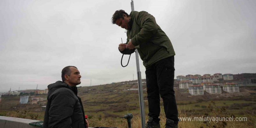 Trafik kazalarına karşı güvenli ve teknolojik sistem