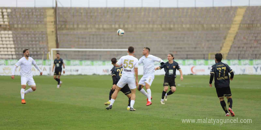 Trendyol 1. Lig: Bandırmaspor: 2 - Manisa Futbol Kulübü: 3