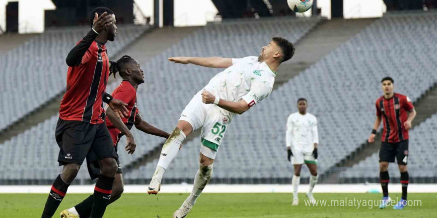 Trendyol 1. Lig: Fatih Karagümrük: 2 - Boluspor: 2