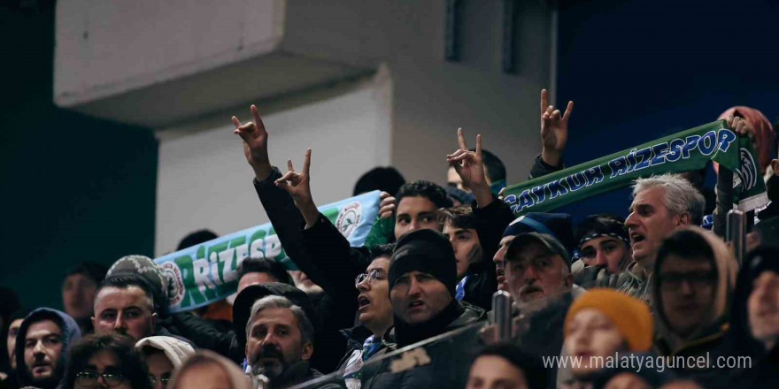 Trendyol Süper Lig: Çaykur Rizespor: 0 - Beşiktaş: 0 (Maç devam ediyor)