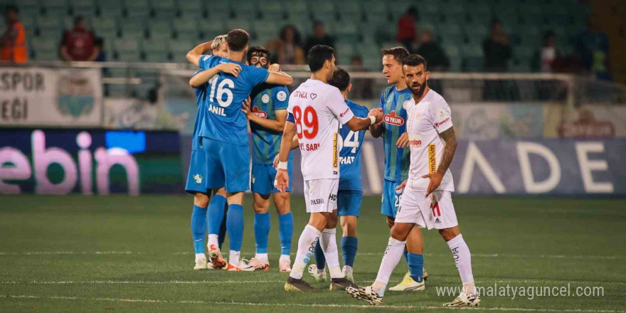 Trendyol Süper Lig: Çaykur Rizespor: 2 - Antalyaspor: 1 (Maç sonucu)