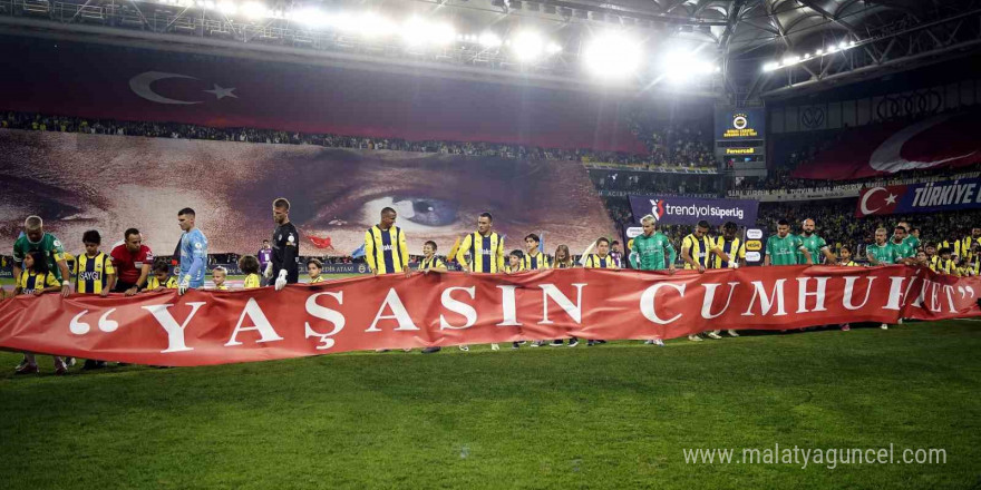 Trendyol Süper Lig: Fenerbahçe: 1 - Bodrum FK: 0 (Maç devam ediyor)