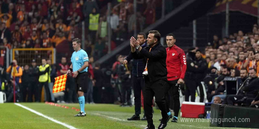 Trendyol Süper Lig: Galatasaray: 1 - Beşiktaş: 0 (İlk yarı)