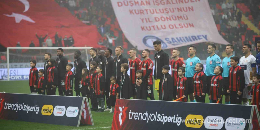 Trendyol Süper Lig: Gaziantep FK: 0 - Antalyaspor: 0 (Maç devam ediyor)