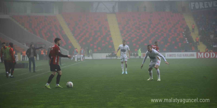 Trendyol Süper Lig: Gaziantep FK: 2 - Antalyaspor: 0 (Maç sonucu)