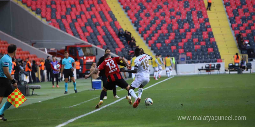 Trendyol Süper Lig: Gaziantep FK: 3 - Konyaspor: 1 (Maç sonucu)