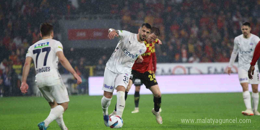 Trendyol Süper Lig: Göztepe: 5 - Kasımpaşa: 0 (Maç sonucu)