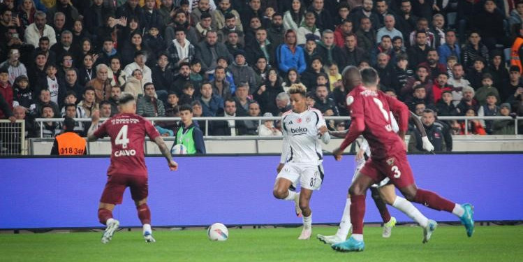 Trendyol Süper Lig: Hatayspor: 0 - Beşiktaş: 0 (Maç devam ediyor)