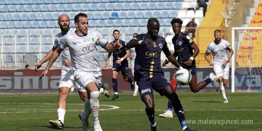 Trendyol Süper Lig: Kasımpaşa: 0 - Bodrum FK: 0 (İlk yarı)