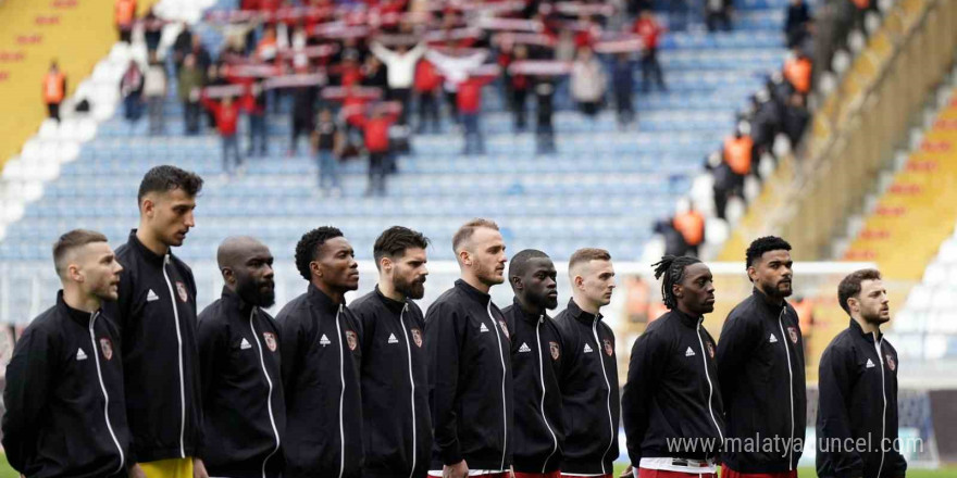 Trendyol Süper Lig: Kasımpaşa: 1 - Gaziantep FK: 1 (Maç devam ediyor)