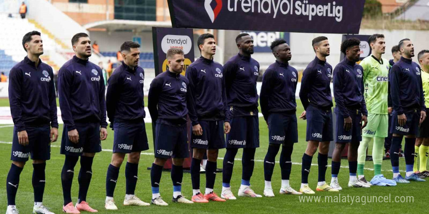 Trendyol Süper Lig: Kasımpaşa: 1 - Gaziantep FK: 1 (Maç devam ediyor)