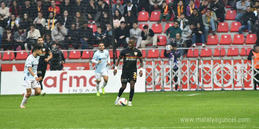 Trendyol Süper Lig: Kayserispor: 0 - Adana Demirspor: 0 (Maç sonucu)