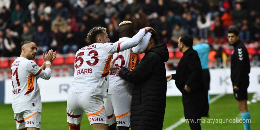 Trendyol Süper Lig: Kayserispor: 1 - Galatasaray: 1 (Maç devam ediyor)