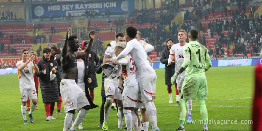 Trendyol Süper Lig: Kayserispor: 1 - Galatasaray: 5 (Maç sonucu)