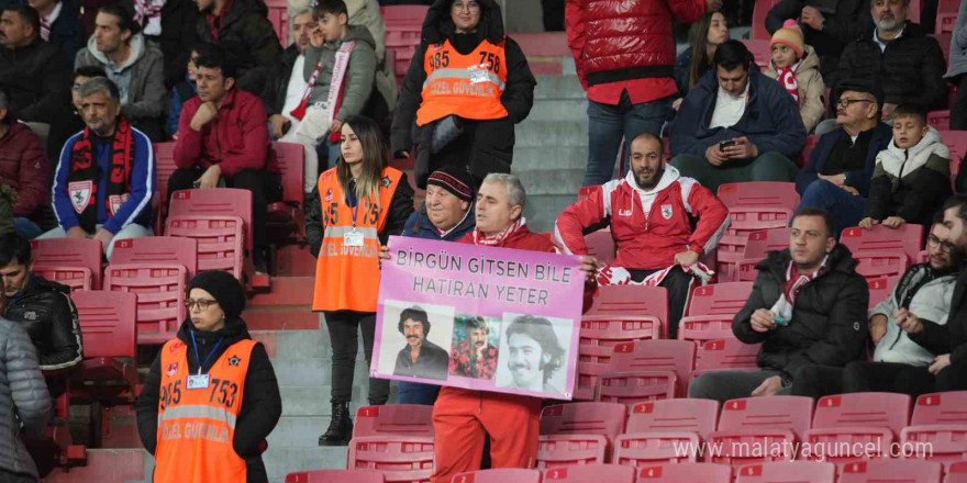 Trendyol Süper Lig: Samsunspor: 0 - Trabzonspor: 0 (Maç devam ediyor)