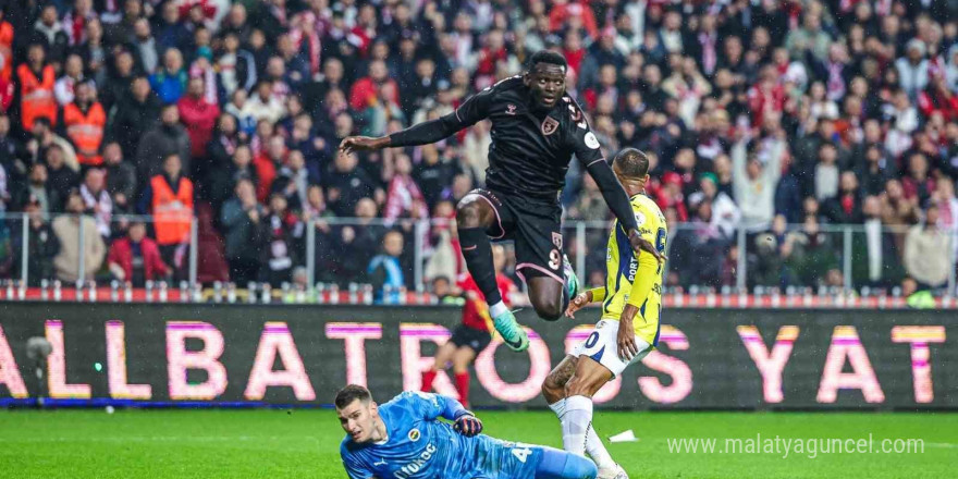 Trendyol Süper Lig: Samsunspor: 2 - Fenerbahçe: 2 (Maç sonucu)