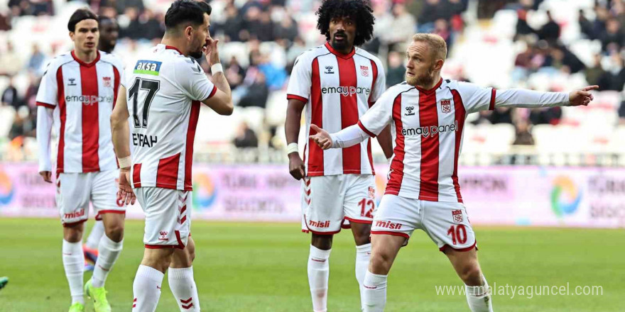 Trendyol Süper Lig: Sivasspor: 0- Samsunspor: 0 (İlk yarı)