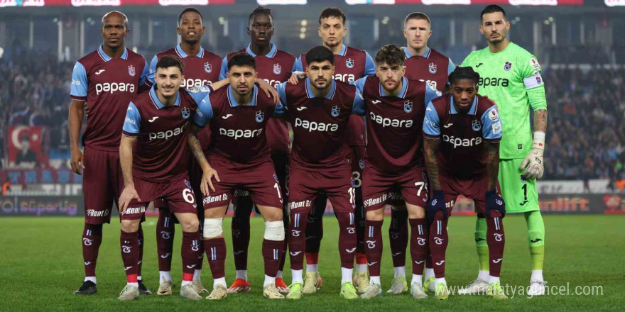 Trendyol Süper Lig: Trabzonspor: 0 - Bodrum FK: 0 (İlk yarı)