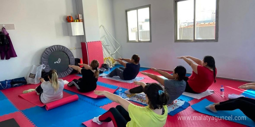 Turgutlu Belediyesinin pilates kursu kadınların ilgi odağı oldu