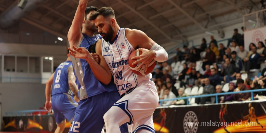 Türkiye Basketbol 2. Ligi: Kocaeli BŞB Kağıtspor: 81 - Çorlu Belediyesi: 71