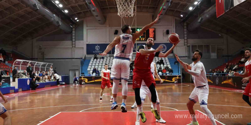 Türkiye Basketbol 2. Ligi: Kocaeli BŞB Kağıtspor: 73 - Göcekspor: 68