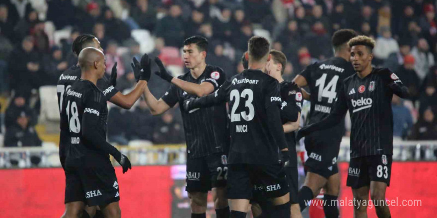 Türkiye Ziraat Kupası: Sivasspor: 0  - Beşiktaş: 1 (İlk yarı)