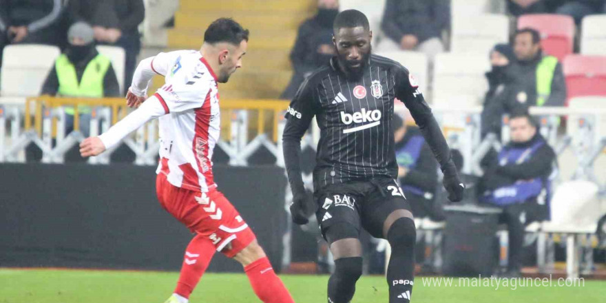 Türkiye Ziraat Kupası: Sivasspor: 0  - Beşiktaş: 1 (İlk yarı)