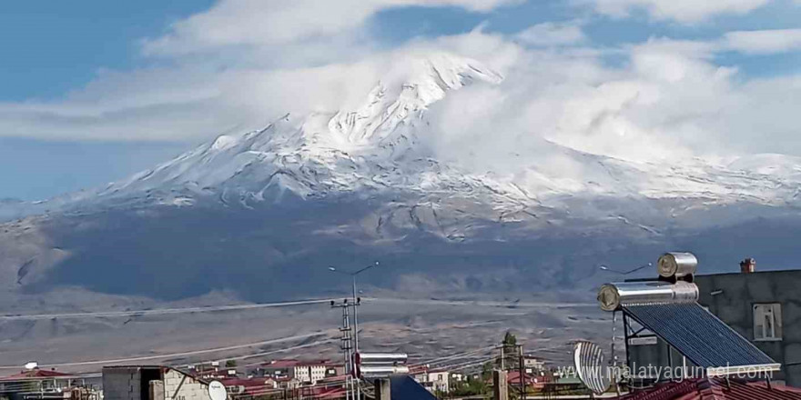 Türkiye’nin 'çatısı' beyaza büründü