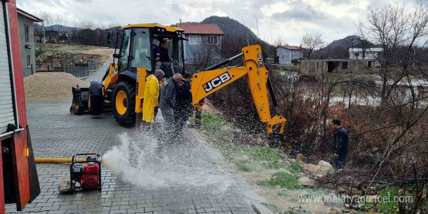 Turuncu kod uyarılı Antalya’da 206 vakaya müdahale edildi