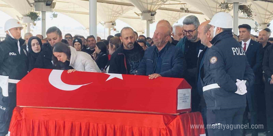 TUSAŞ saldırısında şehit olan güvenlik görevlisi Atakan Şahin Erdoğan son yolculuğuna uğurlandı