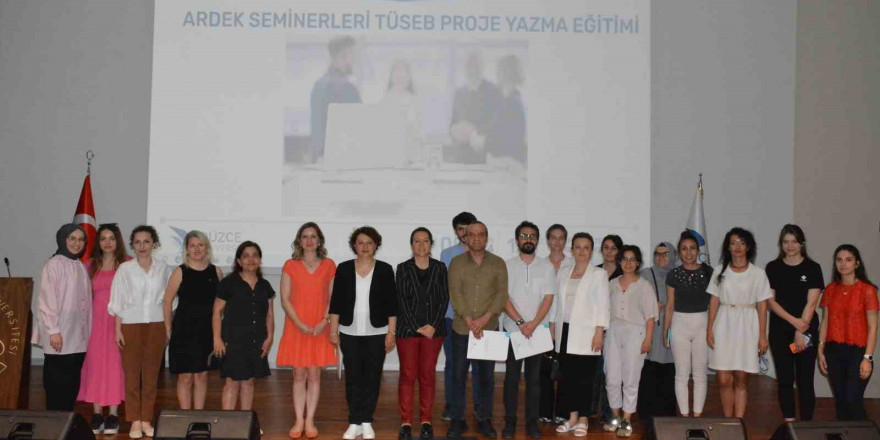 TÜSEB proje yazma eğitimi düzenlendi