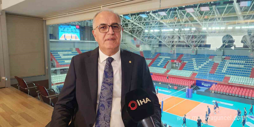 TVF Başkanı Mehmet Akif Üstündağ: 'Türk voleybolunda yaptıklarımız, yapacaklarımızın teminatıdır'