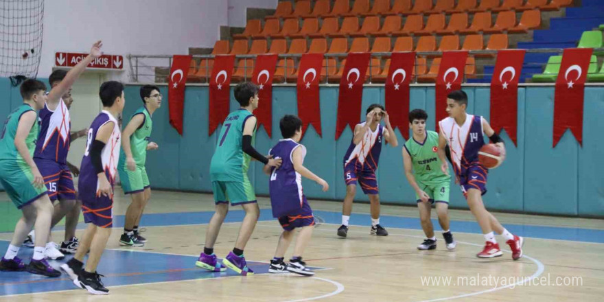 U16 basketbol yerel lig müsabakaları tamamlandı