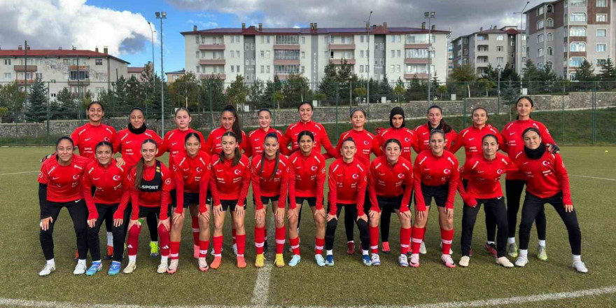 U17 Kız Millî Takımı Erzurum’da toplandı