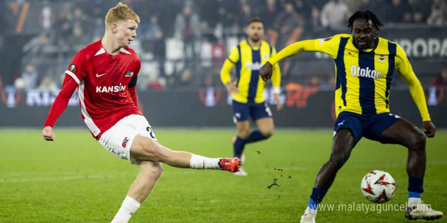 UEFA Avrupa Ligi: AZ Alkmaar: 3 - Fenerbahçe: 1 (Maç sonucu)