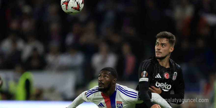 UEFA Avrupa Ligi: Lyon: 0 - Beşiktaş: 0 (İlk yarı)