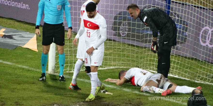 UEFA Uluslar Ligi: Karadağ: 2 - Türkiye: 1 (İlk yarı)