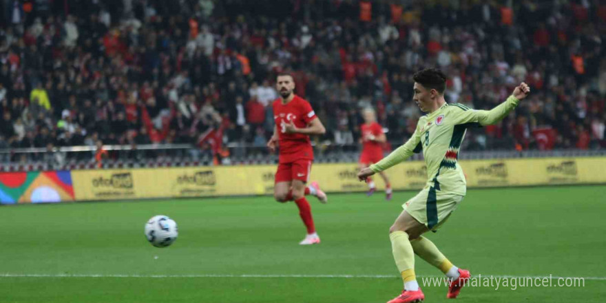 UEFA Uluslar Ligi: Türkiye: 0 - Galler: 0 (İlk yarı)