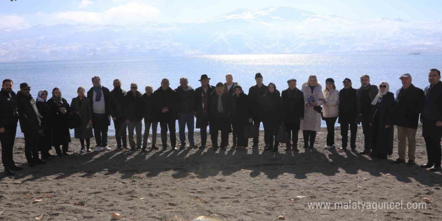 Uluslararası Hazar Şiir Akşamları, Türk dünyasını Elazığ’da buluşturdu