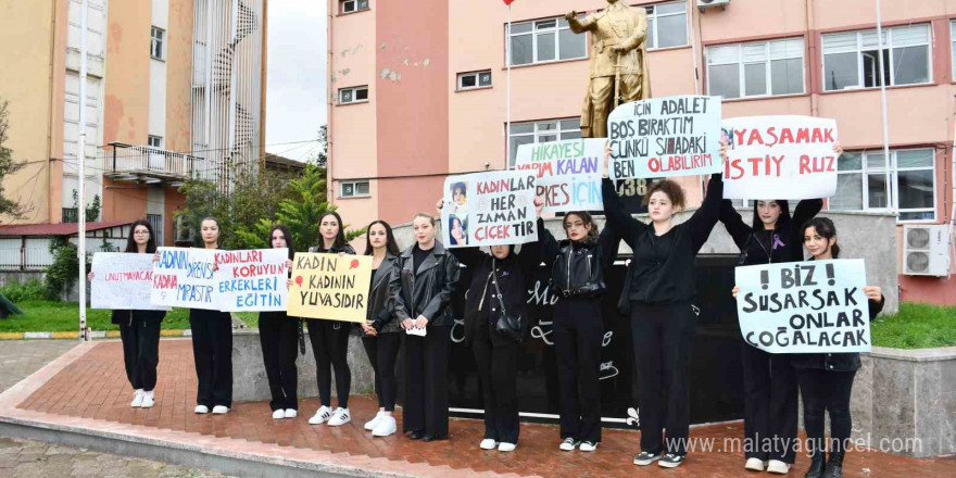 Üniversite öğrencilerinden kadın cinayetlerine tepki