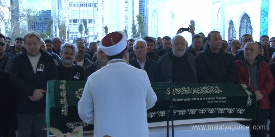 Ünlü oyuncu Vural Çelik son yolculuğuna uğurlandı