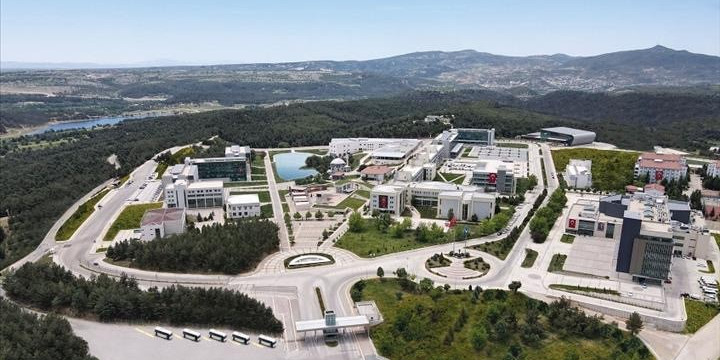 Uşak Üniversitesi 4. Kez Dünyanın en iyi üniversiteleri arasında yer aldı