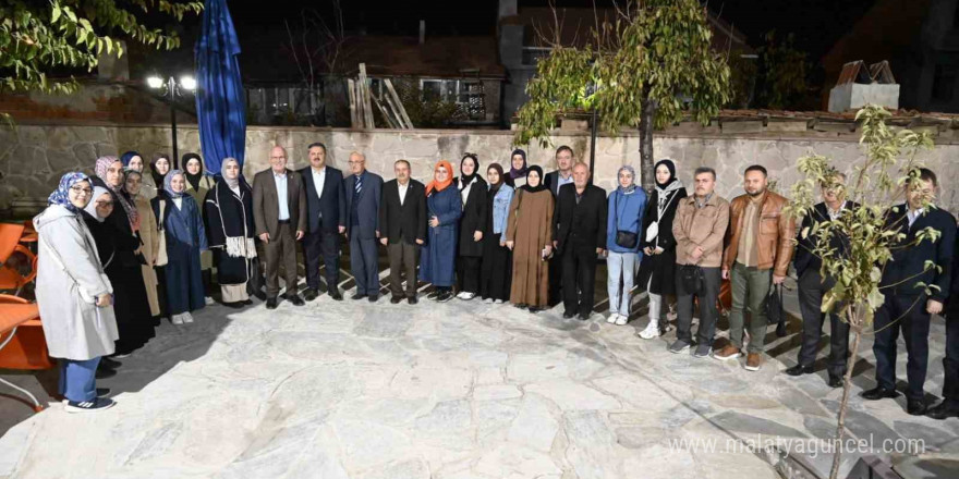 Uşak Üniversitesi öğrencileri önemli isimlerle ‘Konakta Hasbihal’ ediyor