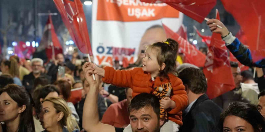 Uşak’ta CHP 6, AK Parti 3 ve bağımsız 2 belediye kazandı